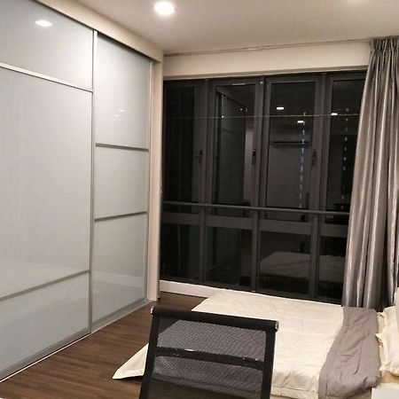 Silk Sky Residence Seri Kembangan Eksteriør billede