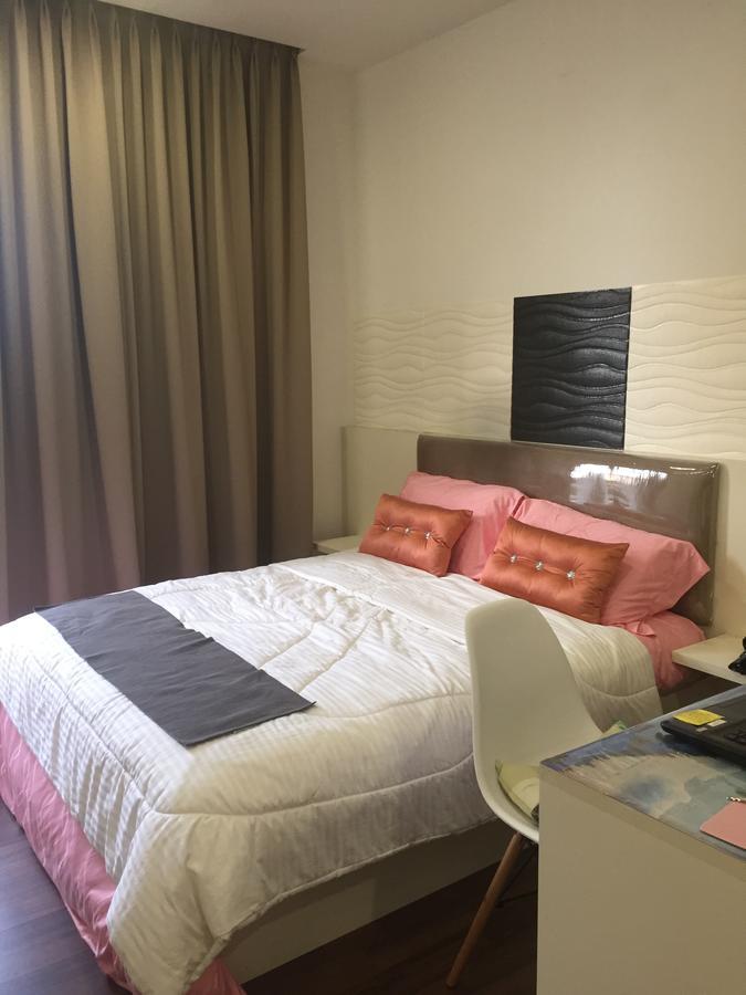Silk Sky Residence Seri Kembangan Eksteriør billede
