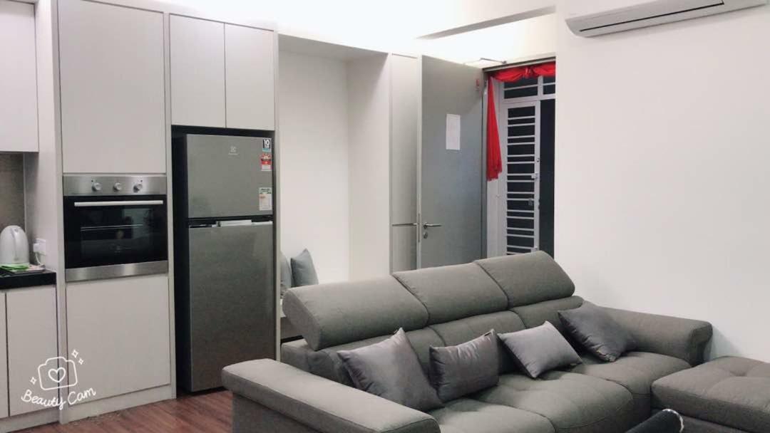Silk Sky Residence Seri Kembangan Eksteriør billede